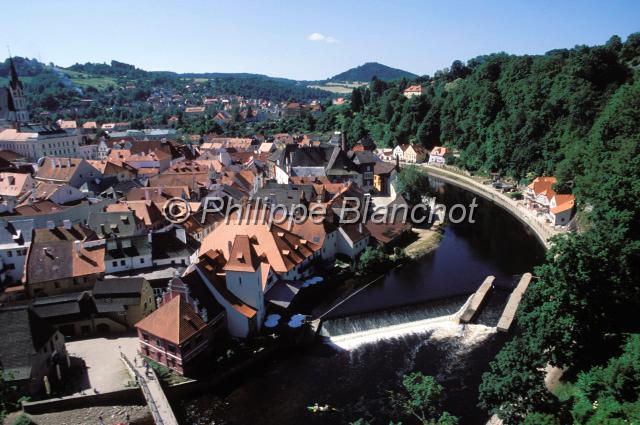 tchequie  31.jpg - Quartier du Latran au bord de la VltavaCesky Krumlov  BohÍmeRÈpublique tchËque